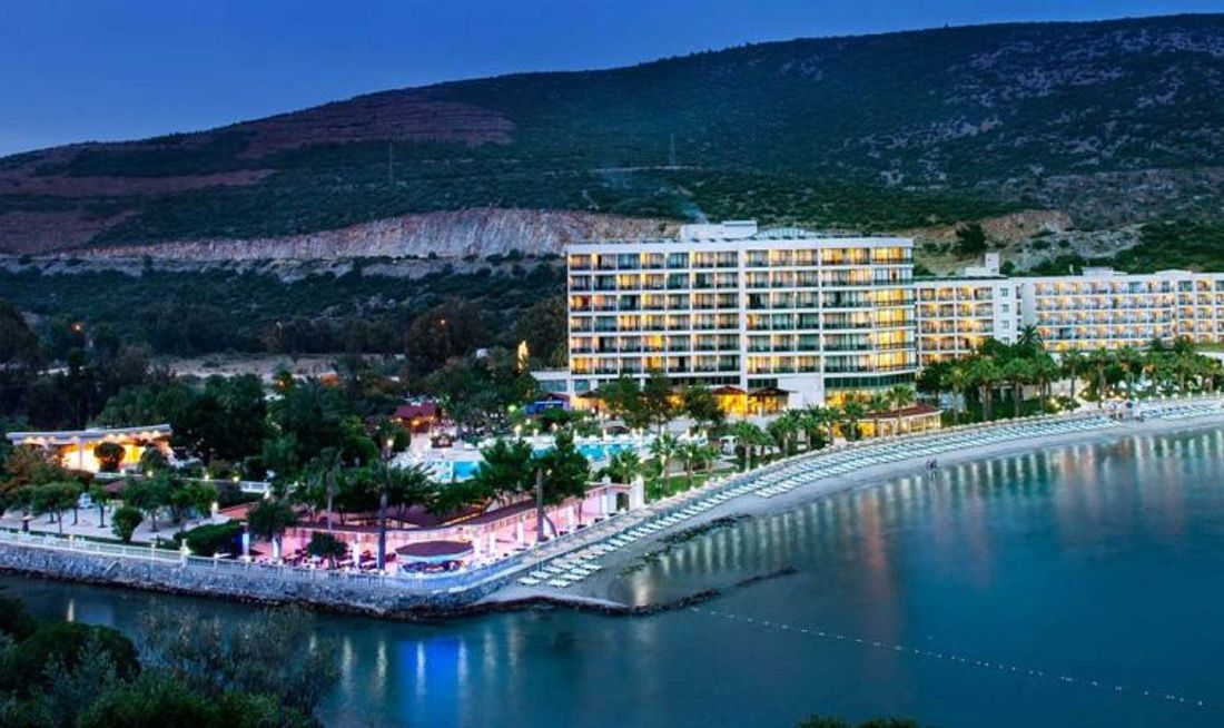 Tusan Beach Resort Exterior