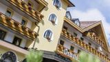 Oswald Hotel Exterior