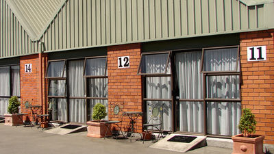 193 Aorangi Manor Motel