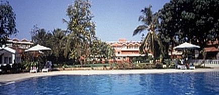 Majorda Beach Resort Pool