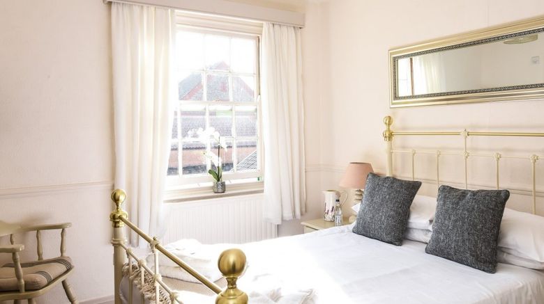<b>Feathers Hotel Room</b>