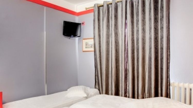 De Maubeuge Hotel Gare du Nord Suite
