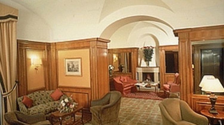 Hotel Arcangelo Lobby