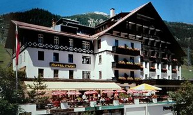 Hotel Post Exterior