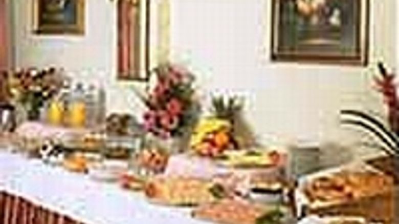 <b>Hotel Montree Banquet</b>