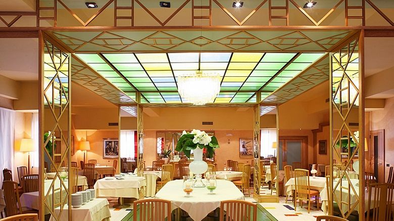<b>Hotel Oliveto Restaurant</b>