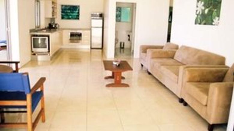 <b>Sunset Resort Suite</b>