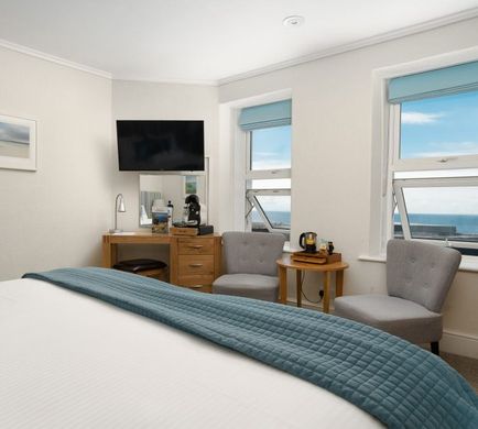 Lands End Hotel Room