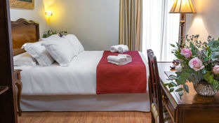 Hotel Reina Cristina