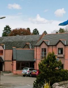 Red House Hotel