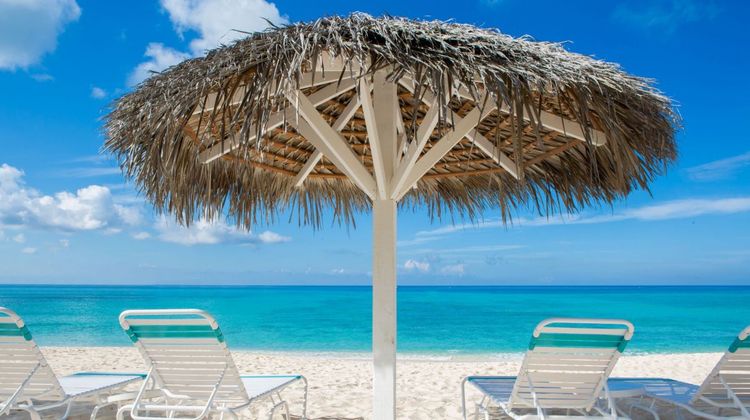 Aqua Bay Club Condos Beach