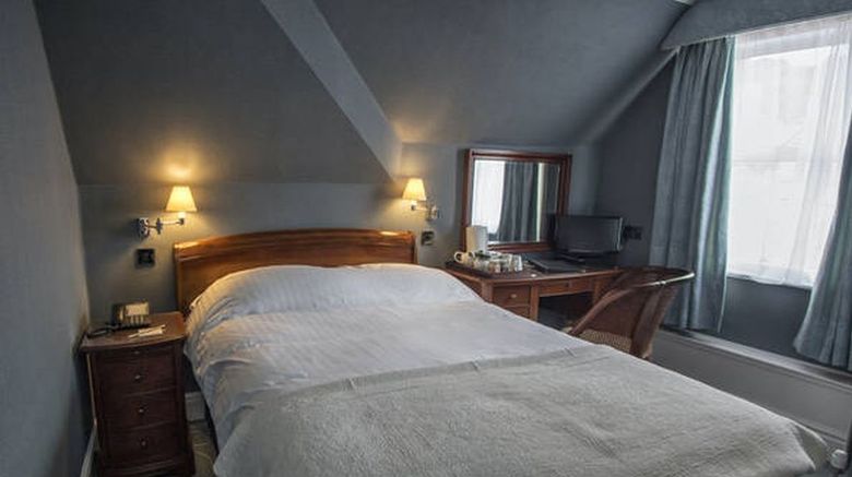 Dunoon Hotel Room