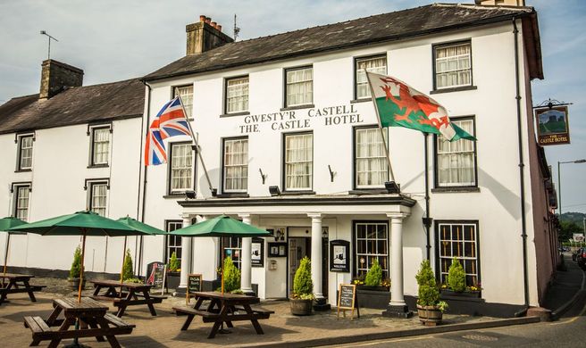 Castle Hotel Exterior