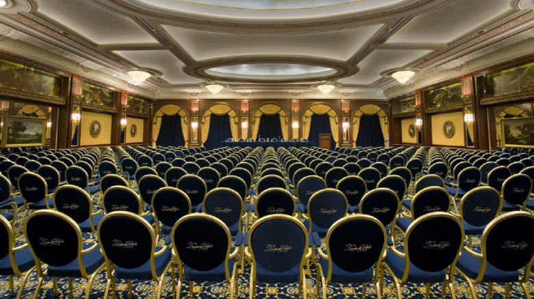 <b>Grand Hotel Dino Meeting</b>
