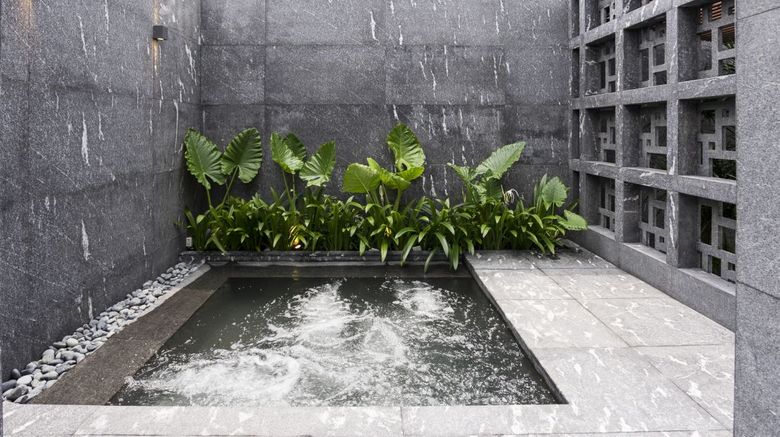 <b>Hotel 30 Bencoolen Spa</b> <b>Hotel 30 Bencoolen Spa</b>