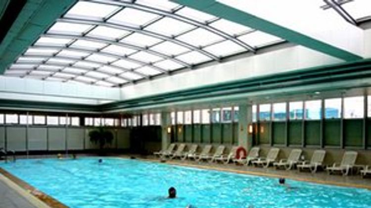 Jin Jiang Tower Hotel Pool
