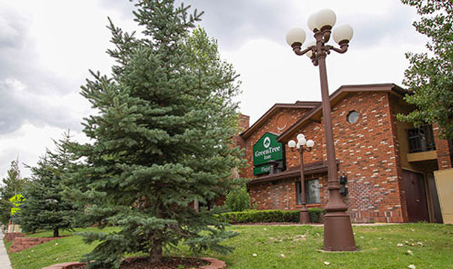 GreenTree Inn Flagstaff Exterior