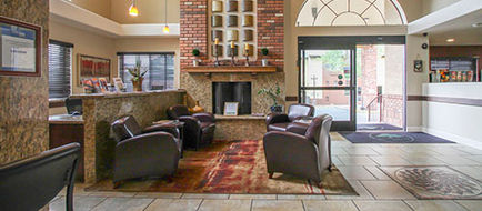 GreenTree Inn Flagstaff Lobby