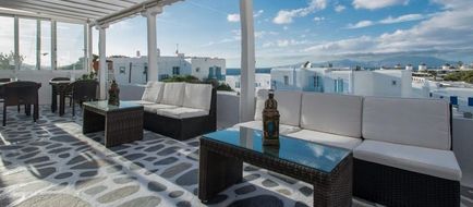 Adonis Hotel Bar/Lounge