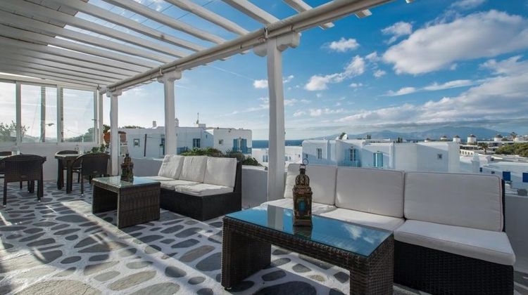 Adonis Hotel Bar/Lounge