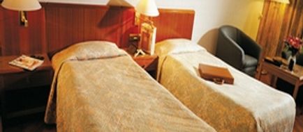 Hotel Island Room