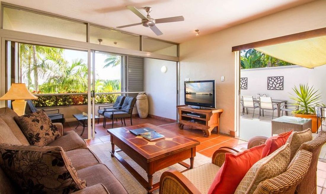 Club Tropical Resort Suite