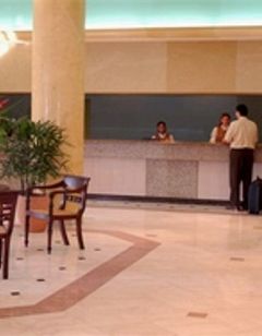Courtyard Isla Verde Beach Resort