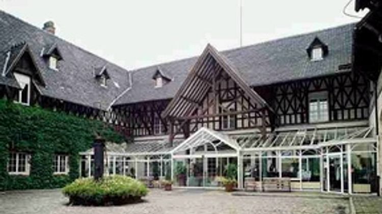 Chateau de Limelette Lobby