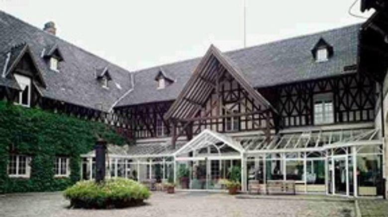 <b>Chateau de Limelette Lobby</b> <b>Chateau de Limelette Lobby</b>