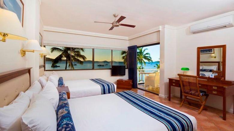 <b>Coral Sea Resort Room</b>