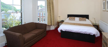 The George & Dragon Inn Room