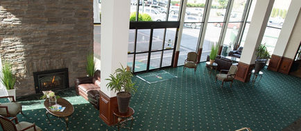 Rogue Regency Inn Lobby