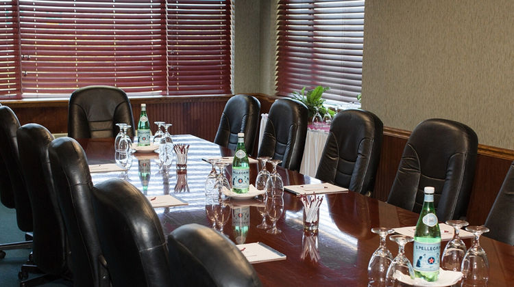 Rogue Regency Inn Meeting