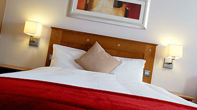 <b>The Oatlands Chaser Room</b>