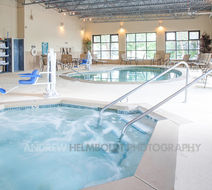 Baymont Inn & Suites Battle Creek / I-94 Pool