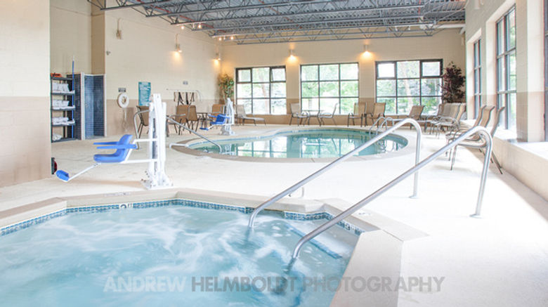 <b>Baymont Inn & Suites Battle Creek / I-94 Pool</b>