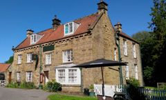 Horseshoe Hotel