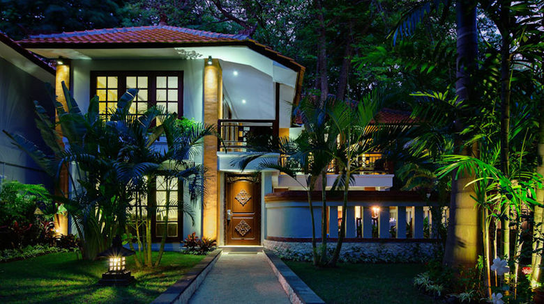 <b>Bali Garden Beach Resort Suite</b> <b>Bali Garden Beach Resort Suite</b>