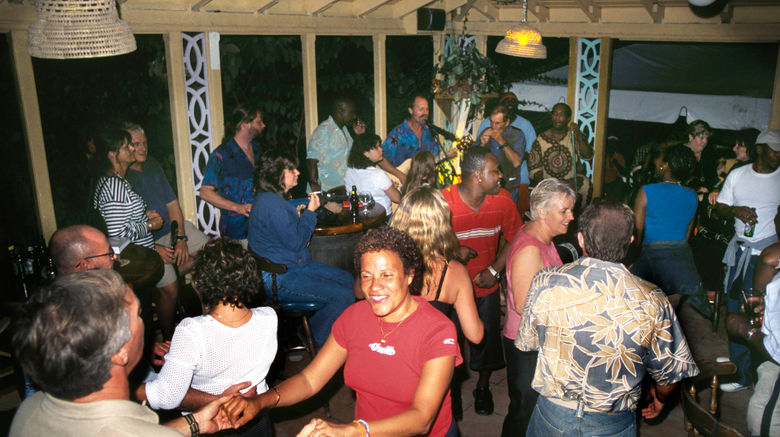 <b>Oualie Beach Resort Restaurant</b>