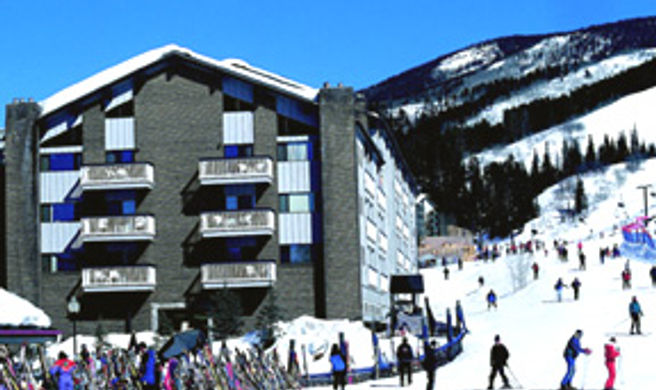 Trailhead  Lodge Exterior
