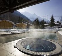 The Refuge des Aiglons Pool