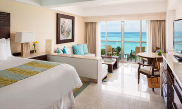 Grand Fiesta Americana Coral Beach