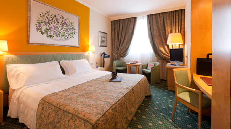<b>City Life Hotel Poliziano Room</b> <b>City Life Hotel Poliziano Room</b>