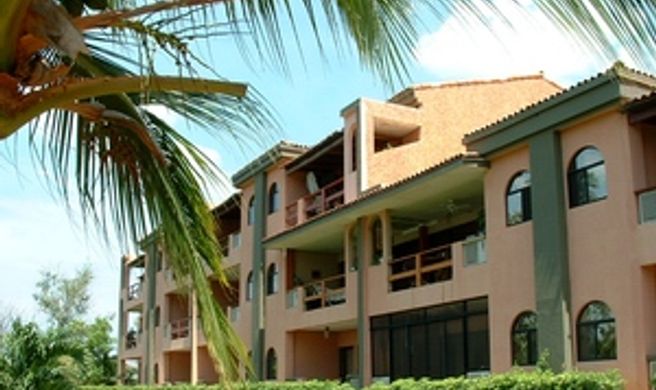Flamingo Marina Resort Exterior
