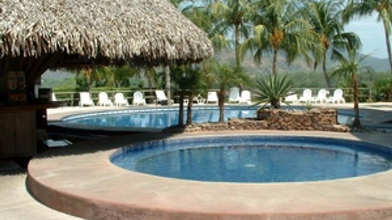 <b>Flamingo Marina Resort Pool</b>