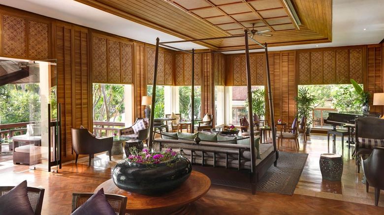 <b>Santiburi Beach Resort, Golf & Spa Lobby</b>