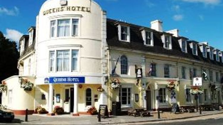 Queens Hotel Exterior
