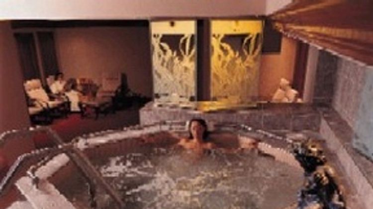 Holiday Inn Centrevillle Downtown Spa