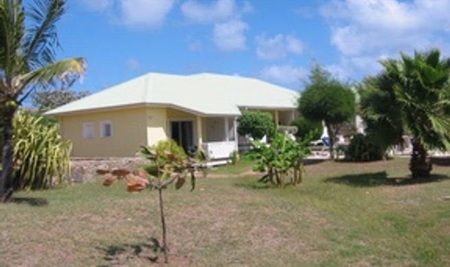 Esmeralda Resort Exterior