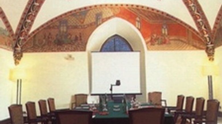 <b>Castello di Carimate Meeting</b>